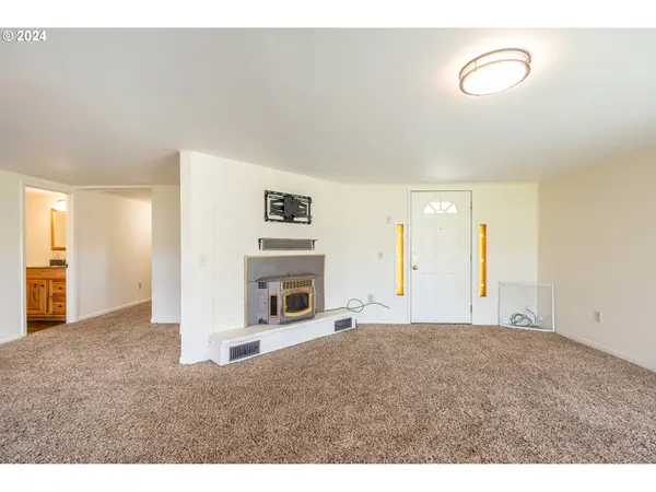 535 ORCHARD ST, Monroe, OR 97456