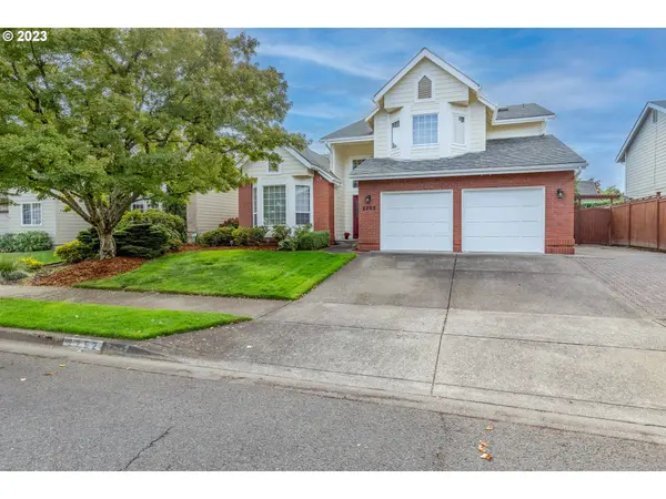 Eugene, OR 97408,2252 MARIE LN