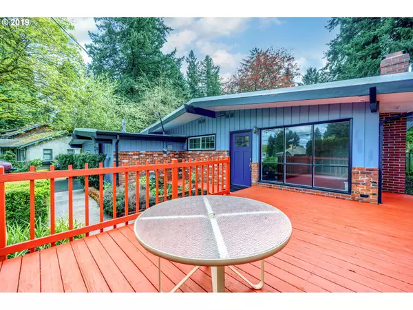 Milwaukie, OR 97267,18609 SE RIVER RD