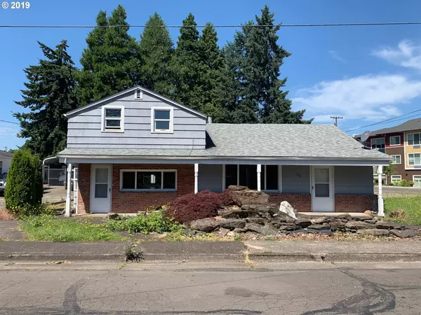 120 LAKE ST, Albany, OR 97321