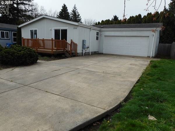 1514 GRANITE ST, Woodburn, OR 97071