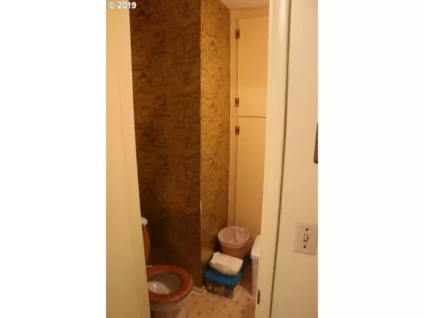 Eugene, OR 97404,133 HARDY AVE