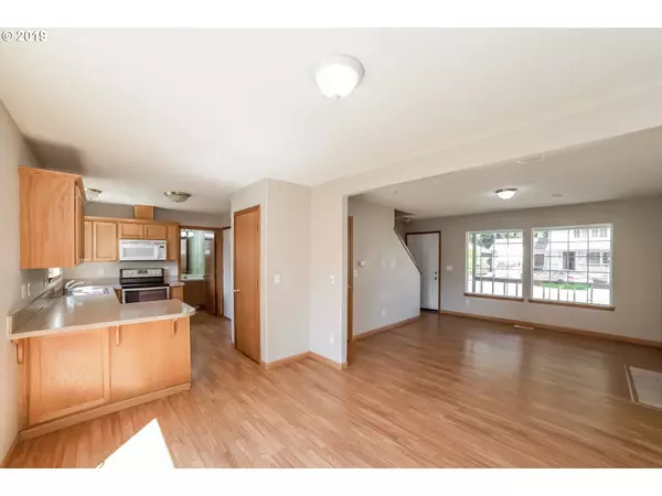 Portland, OR 97236,13850 SE MARTINS ST