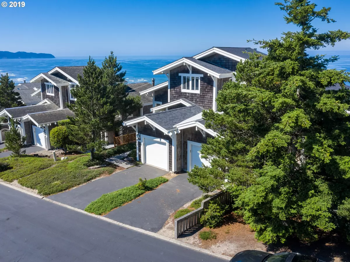 Oceanside, OR 97134,355 PROMONTORY LN