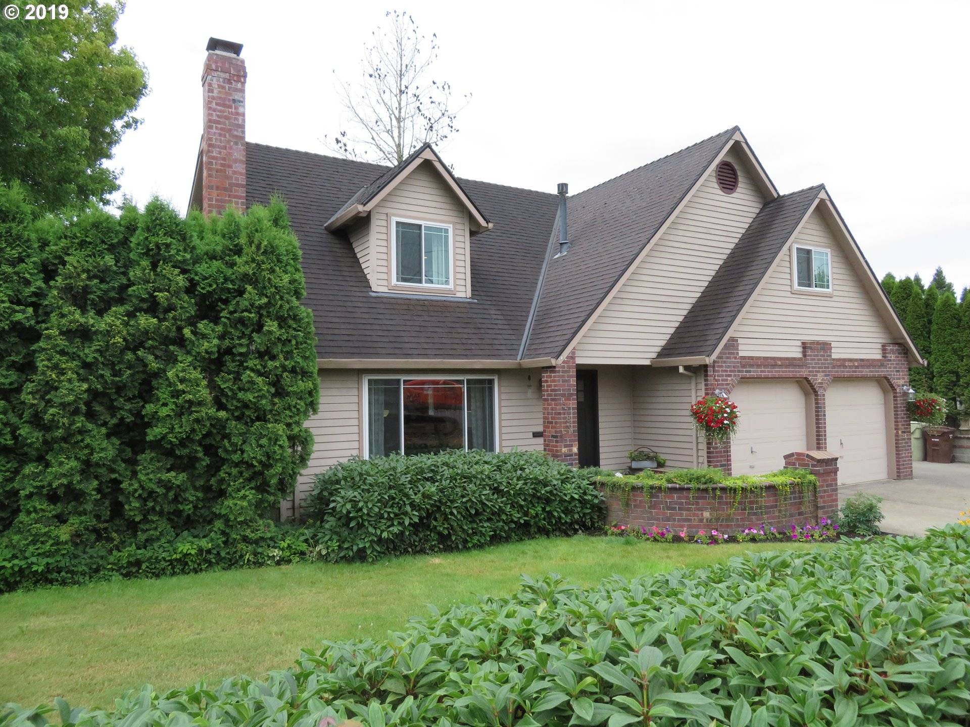 5786 SE GOLDEN RD, Hillsboro, OR 97123