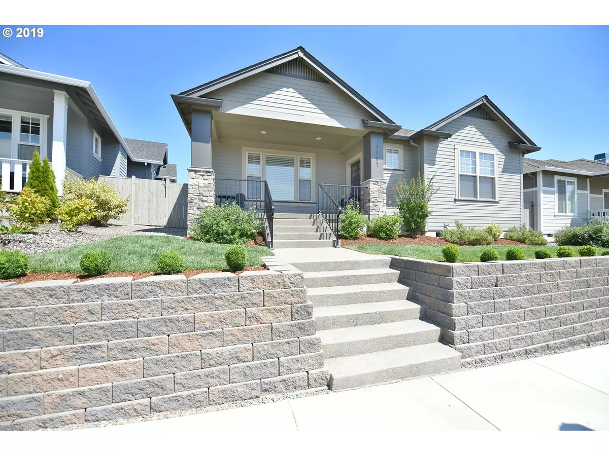 Medford, OR 97504,3867 CREEK MONT DR