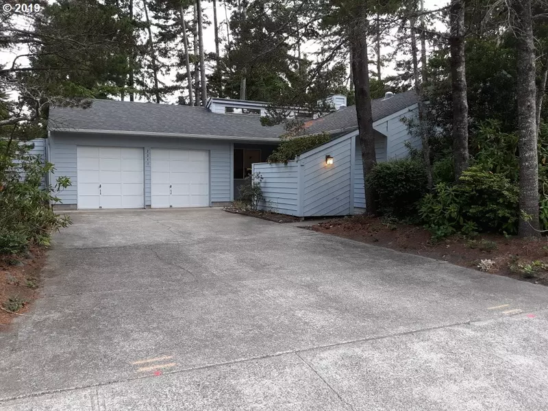 2240 23RD ST, Florence, OR 97439