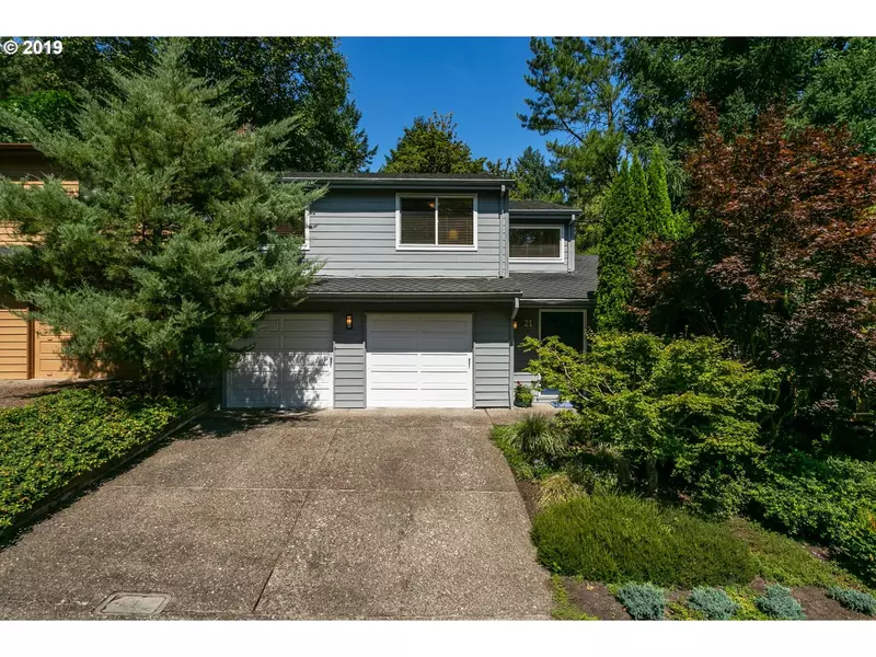 21 MOUNTAIN CIR, Lake Oswego, OR 97035