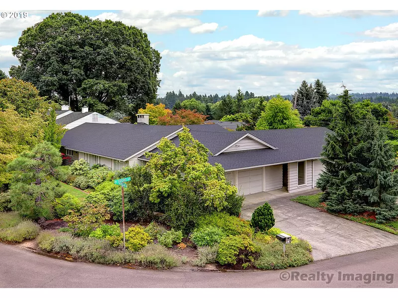 7460 SW MONTCLAIR DR, Portland, OR 97225