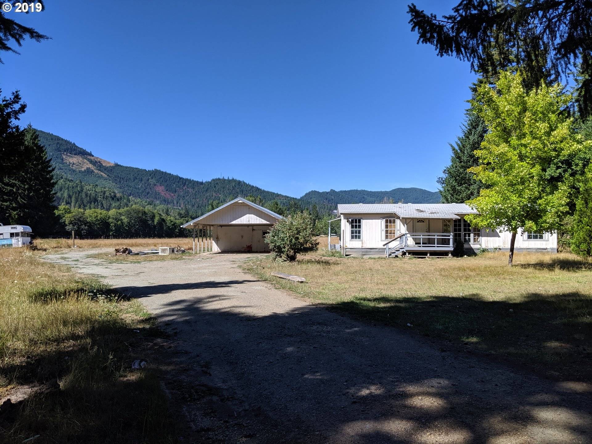 175 FAWN LN, Azalea, OR 97410