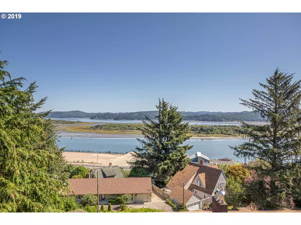 Coos Bay, OR 97420,290 N 3RD CT #14