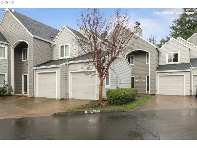 5225 JEAN RD #305, Lake Oswego, OR 97035