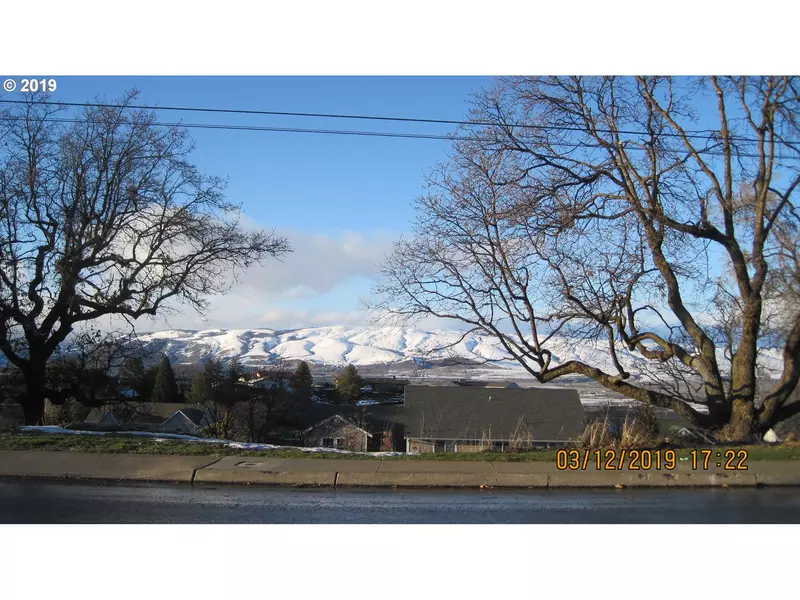 1621 E 19TH, The Dalles, OR 97058