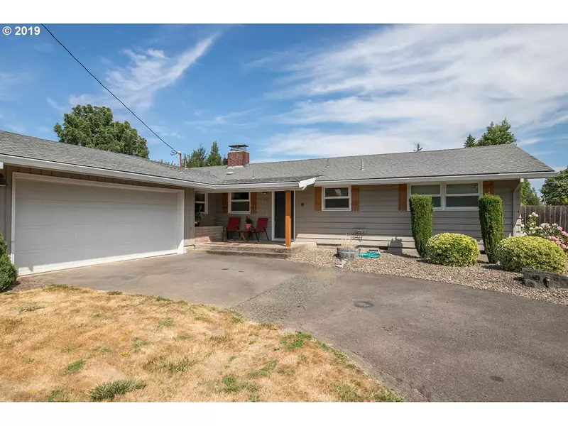 295 S CRAVEN ST, Monmouth, OR 97361