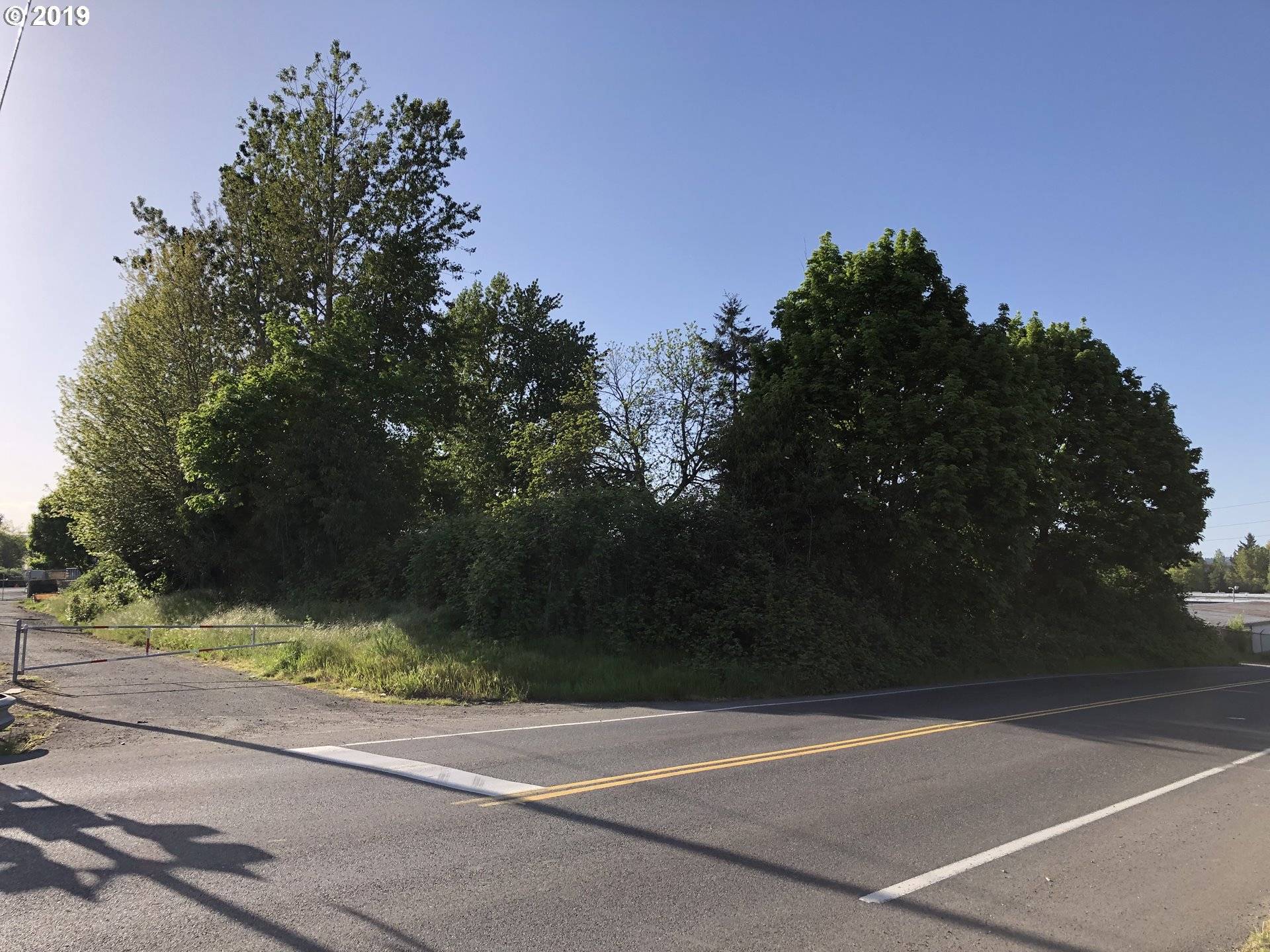 Portland, OR 97220,NE 105TH AVE
