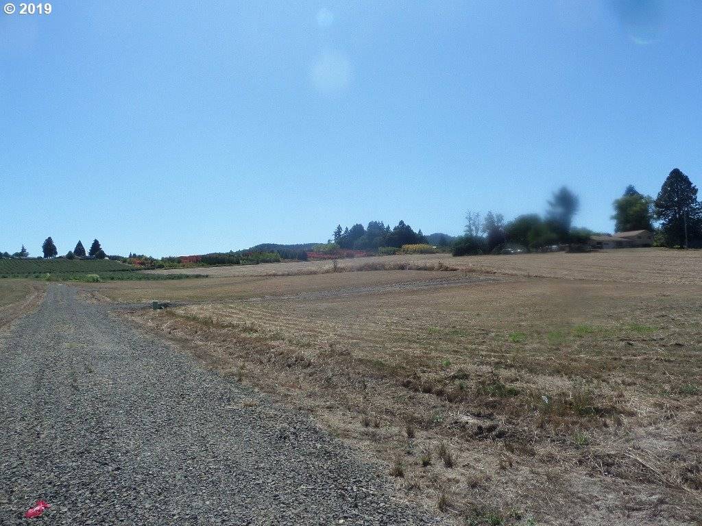 1337 SW STRINGTOWN RD SW #2, Forest Grove, OR 97116