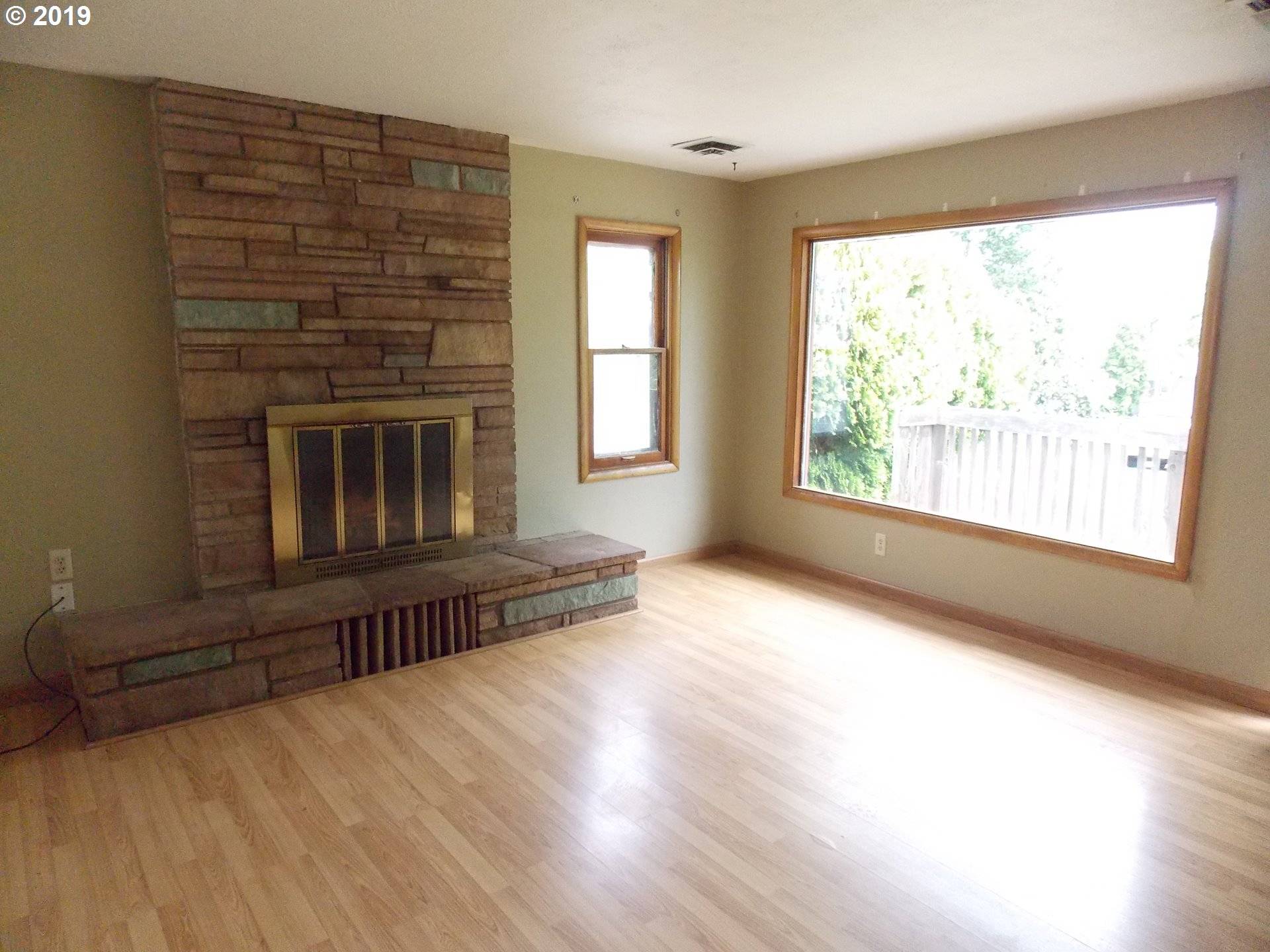 The Dalles, OR 97058,3210 W 11TH