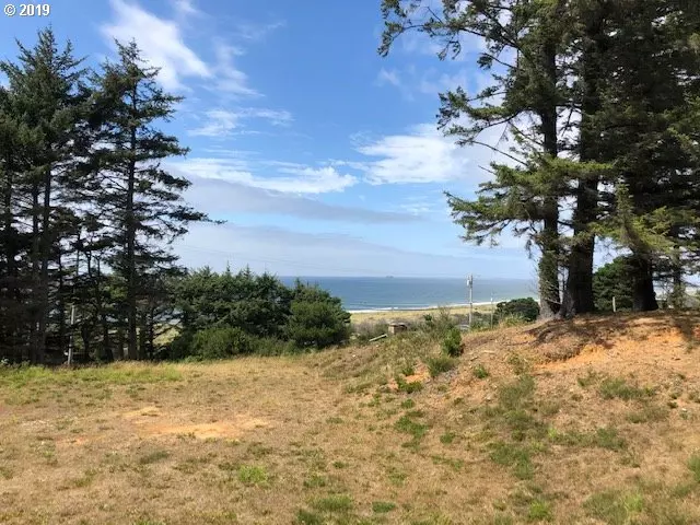 Gold Beach, OR 97444,94090 PACIFIC VISTA DR