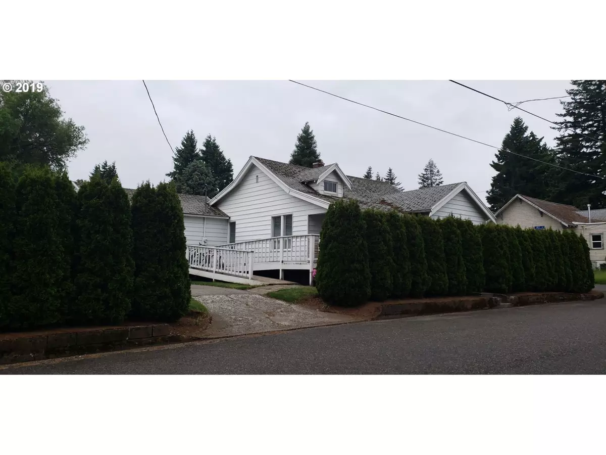 Hood River, OR 97031,1415 C ST