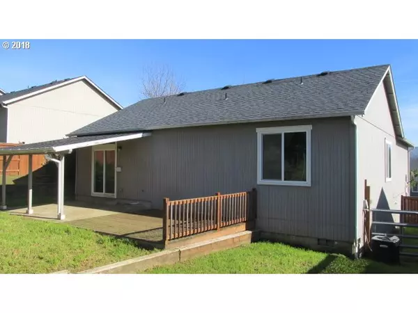 Roseburg, OR 97471,445 CALLAHAN DR