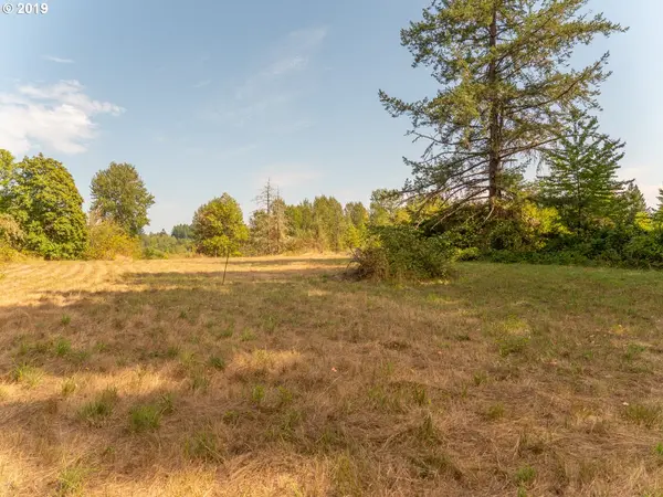 Sweet Home, OR 97386,41950 NORTH RIVER DR