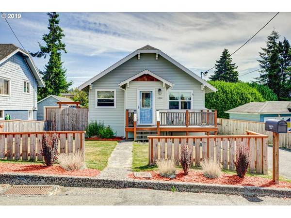 1454 8th ST, Astoria, OR 97103