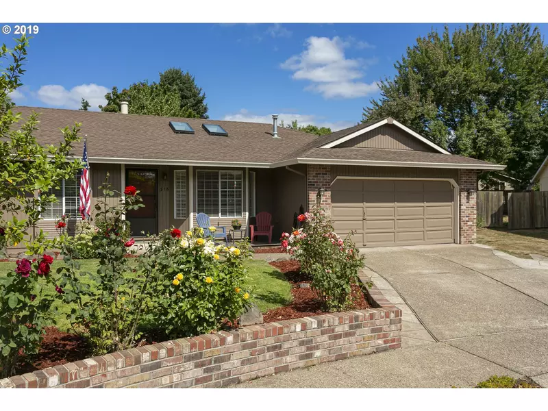 315 YALE CT, Newberg, OR 97132