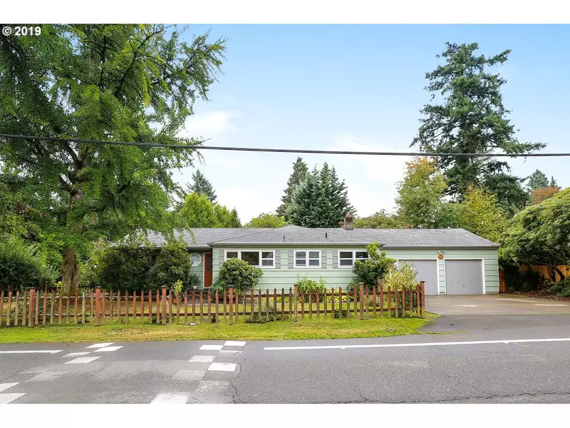 7450 SW CANYON LN, Portland, OR 97225