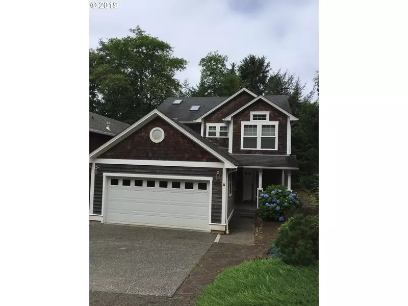 696 N Hemlock ST, Cannon Beach, OR 97110