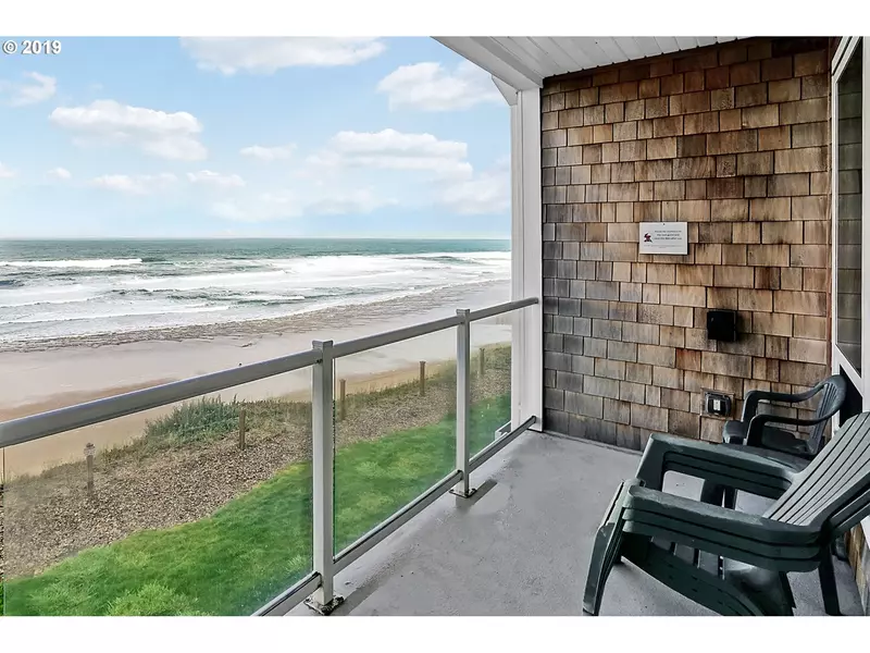 1723 NW HARBOR AVE #16, Lincoln City, OR 97367