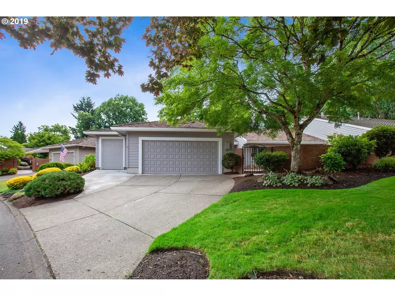 7310 SW LAKE BLUFF CT, Wilsonville, OR 97070