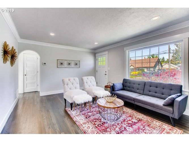 Portland, OR 97220,8634 NE DYER ST