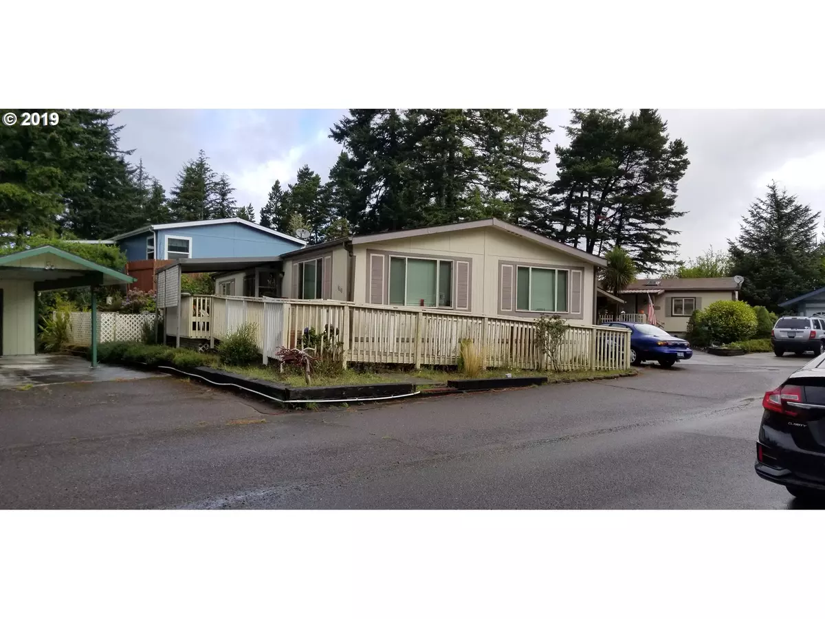 Coos Bay, OR 97420,1810 SHOREPINES CIR