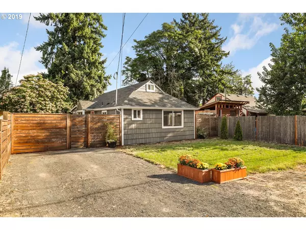 Portland, OR 97218,4849 NE ALBERTA CT