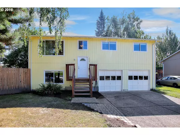 1524 NE LA MESA PL, Gresham, OR 97030