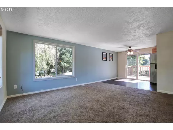 Gresham, OR 97030,1524 NE LA MESA PL