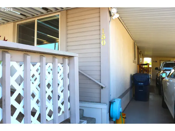 1800 LAKEWOOD CT CT #Sp150, Eugene, OR 97402