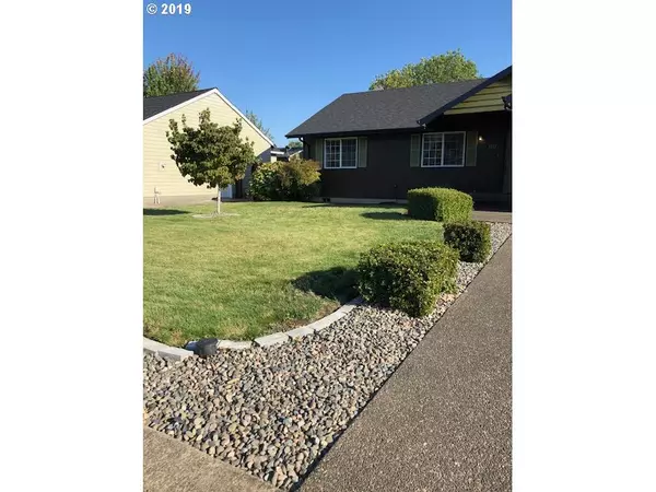 Sutherlin, OR 97479,1202 E SECOND AVE