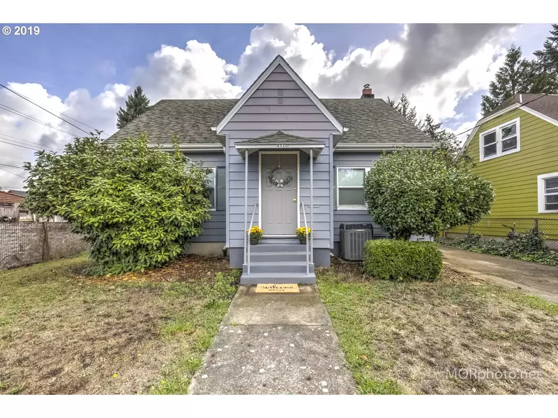 4520 SE 71ST AVE, Portland, OR 97206