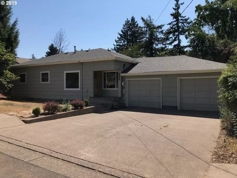 664 COLLEGE ST #1, Philomath, OR 97370