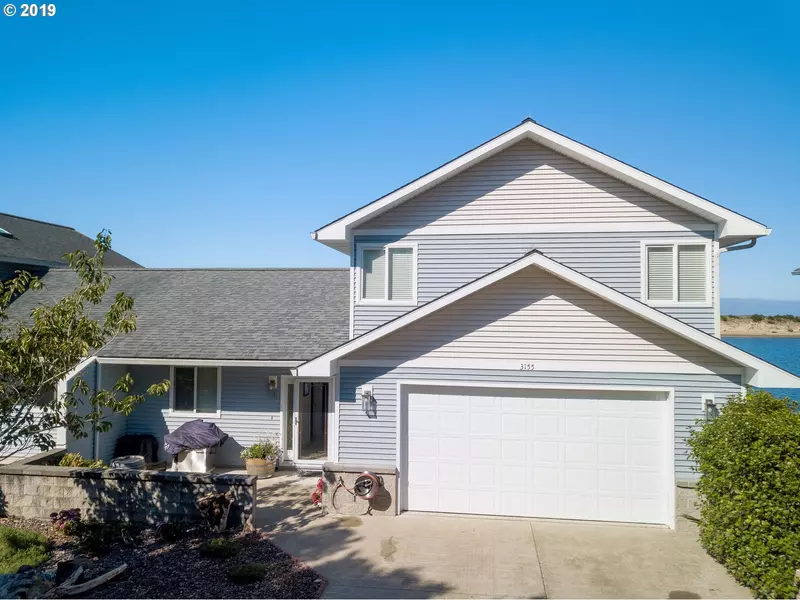 3155 RHODODENDRON DR, Florence, OR 97439