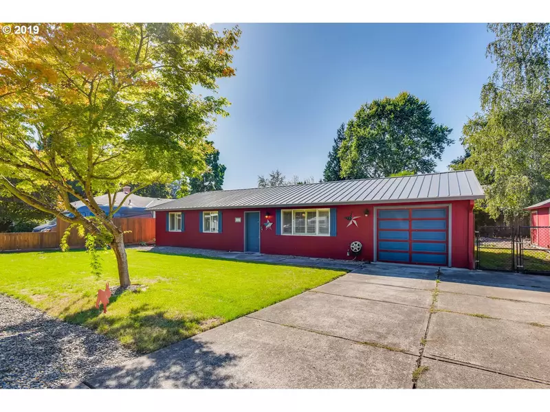 643 N LOCUST ST, Canby, OR 97013