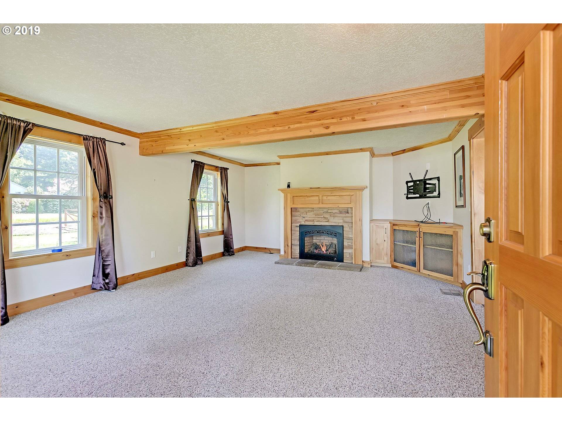 Portland, OR 97236,13714 SE CLAYBOURNE ST