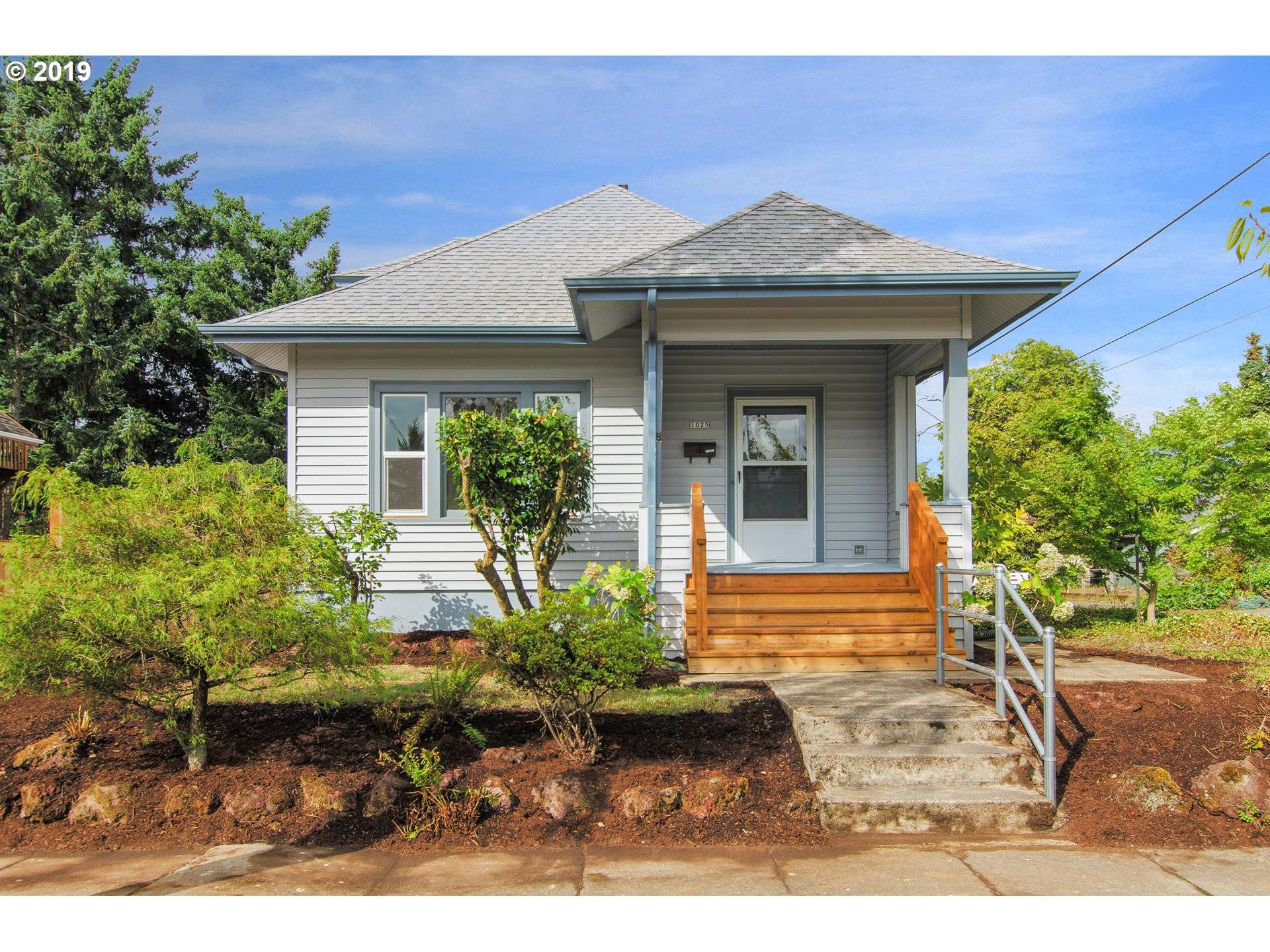 1025 NE 73RD AVE, Portland, OR 97213