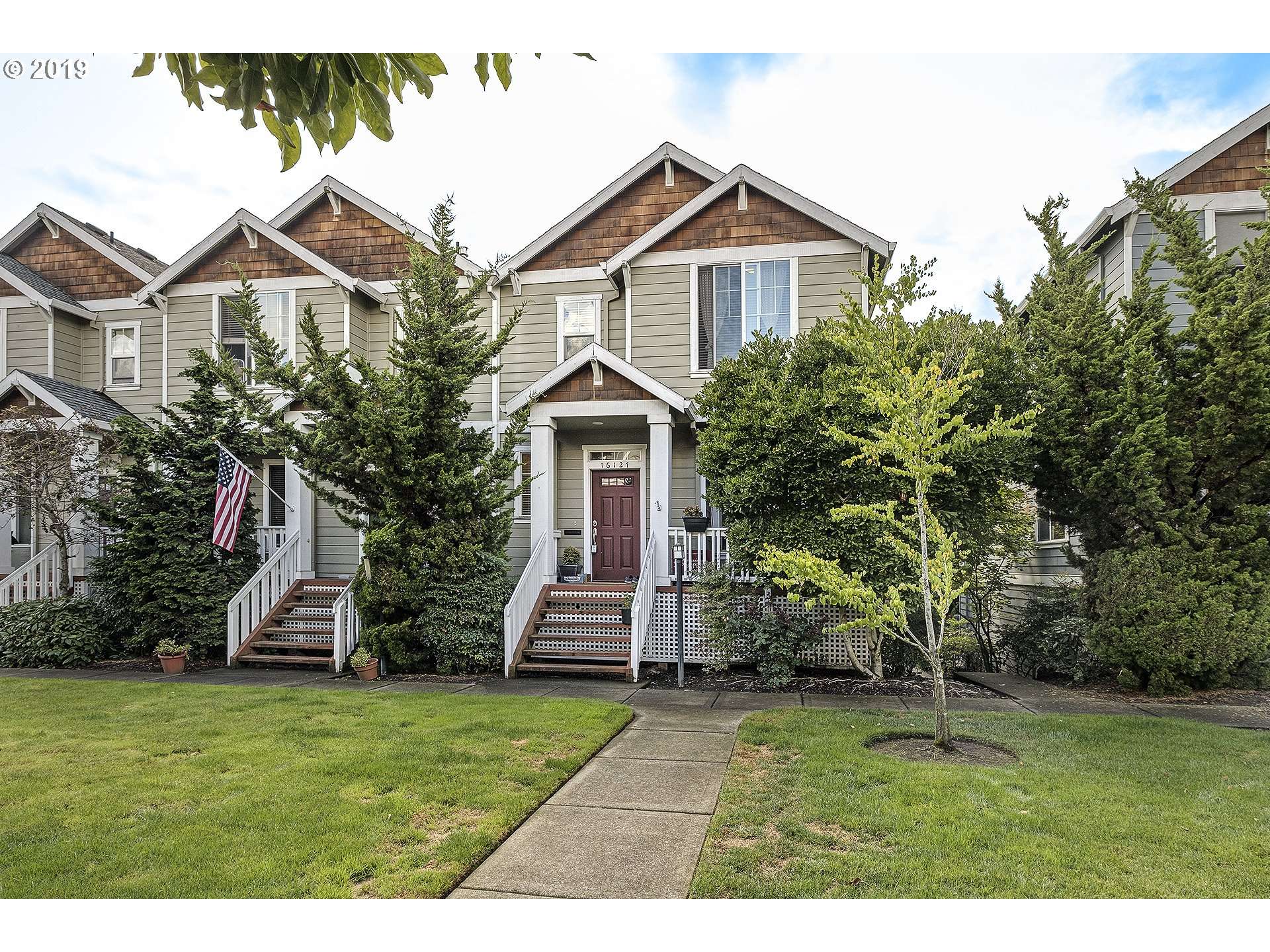 16127 SW Gage LN, Beaverton, OR 97006