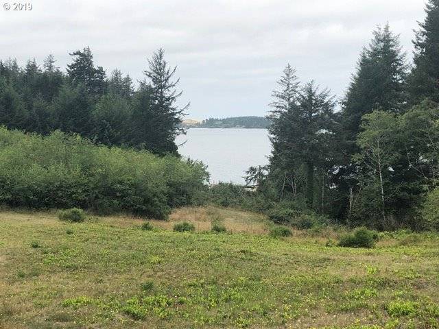 Sauter Drive #12, Florence, OR 97439