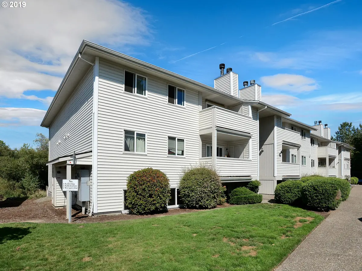 11046 SW GREENBURG RD #128, Portland, OR 97223