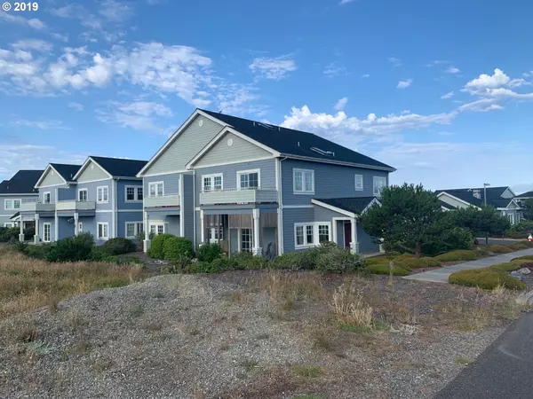 Bandon, OR 97411,1311 VILLAGE LOOP