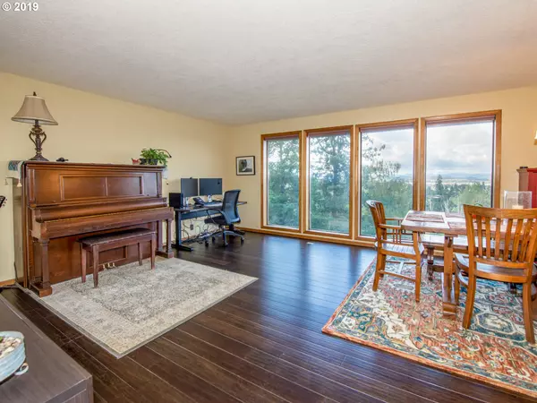 Eugene, OR 97405,2776 BOWMONT DR