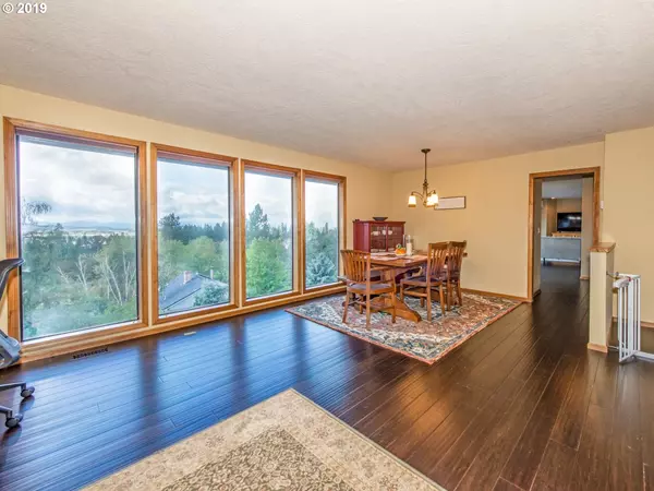 Eugene, OR 97405,2776 BOWMONT DR